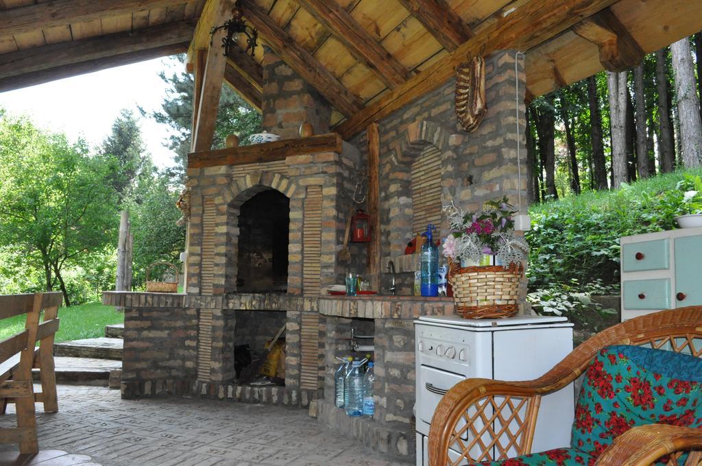 Apartments Borove Noci ヴルドニーク エクステリア 写真