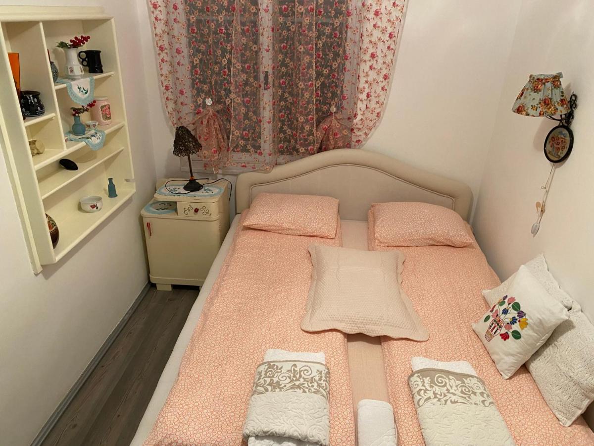 Apartments Borove Noci ヴルドニーク エクステリア 写真